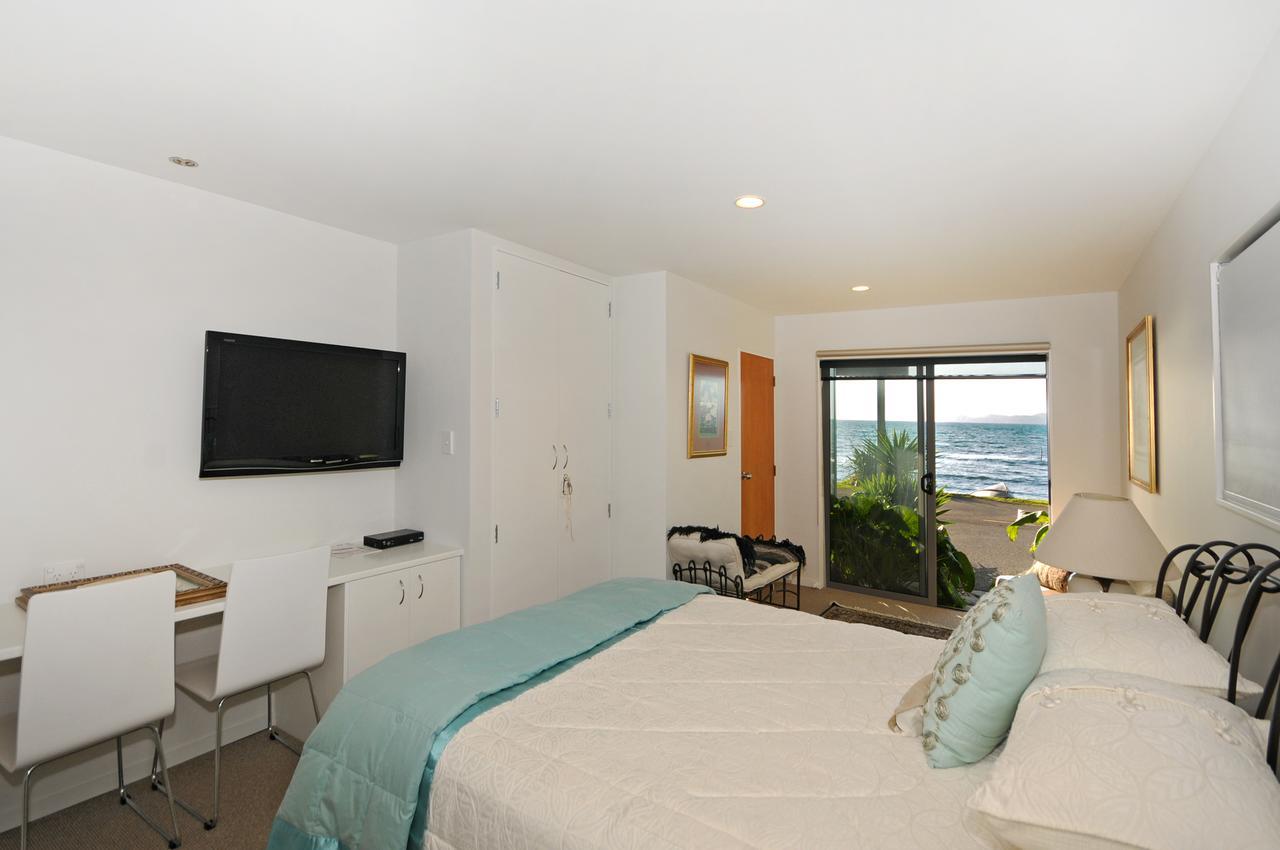 Kapiti Waves Bed & Breakfast Pukerua Bay Exteriér fotografie